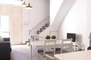 The Malvarrosa Apartment